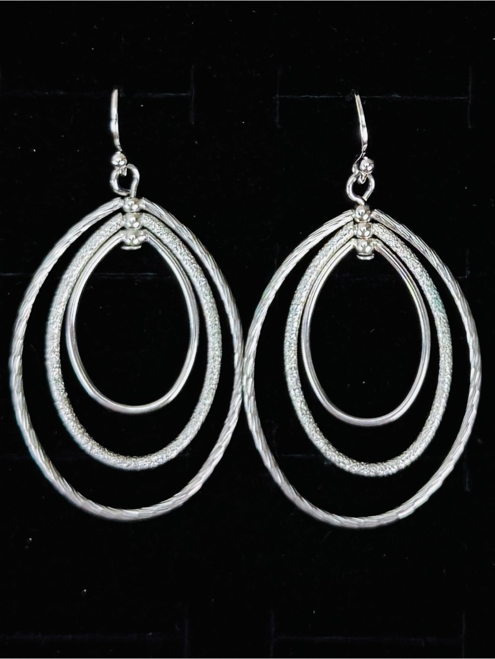 Vintage multi layer, Silvertone costume pierced earrings